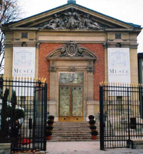 Bronze Portal Museé de Luxembourg